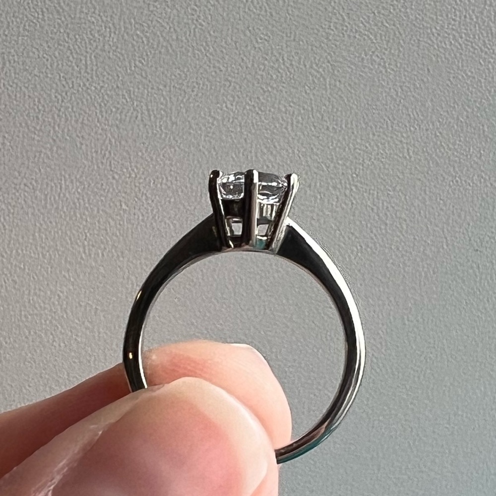 CZ ring - Picture 4 of 10